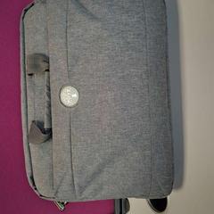 Sacoche ordinateur, iLost를 사용하여 Twisto에 보고됨