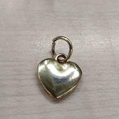 Hänge Goudkleurig hartje, rapporterat av IKEA Utrecht med iLost