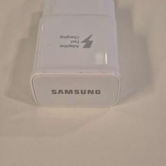 Nabíječka Samsung, jak nahlášeno Festivals Werchter pomocí iLost