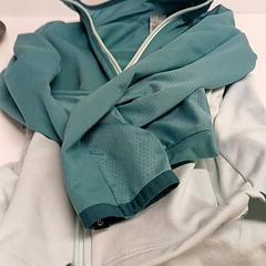 Detská bunda enfant, ako bolo nahlásené IKEA Saint-Etienne pomocou iLost