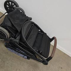 Carrinho de criança, como reportado por IKEA Liège utilizando o iLost