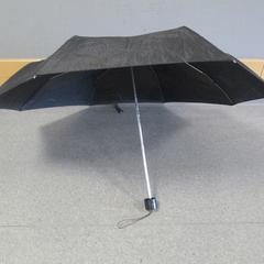 Sammenleggbar paraply zwart, som rapportert av IKEA Heerlen ved bruk av iLost