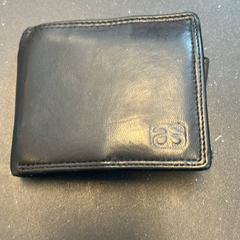 Peněženka, jak nahlášeno Regio Oost-Vlaanderen pomocí iLost