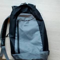 Rugzak Yacine, gemeldet von Regio Limburg - Leuven über iLost