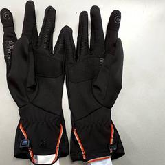 Handschoenen, a été signalé par Regio Limburg - Leuven utilisant iLost