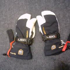 Luvas, segundo informou SnowWorld Landgraaf usando iLost