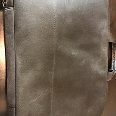 Bolsa de ordenador portátil, ha sido reportado por Qbuzz U-OV con iLost