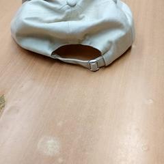 Kläder - pet, rapporterat av Regio Antwerpen - Brussel med iLost