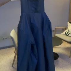 Kabát Jacket, ako bolo nahlásené MEININGER Hotel Köln West pomocou iLost