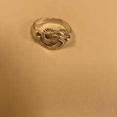 Prsteň, ako bolo nahlásené Pathé Schiedam pomocou iLost