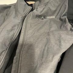 Bunda black grey, ako bolo nahlásené TU/e - Receptie Atlas pomocou iLost