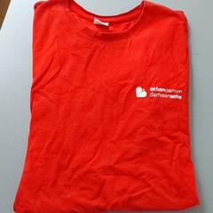 Ruházat - Rode T-shirt, amint azt Regio Limburg - Leuven az iLost segítségével jelentette.