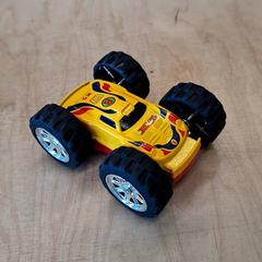 Jouet voiture، كما تم الإبلاغ عنه بواسطة IKEA Lyon Grand Parilly عبر iLost