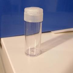Flacon Plastique, gisa salatu by IKEA Strasbourg iLost erabiliz