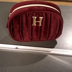 Schminktasche, gemeldet von Breng Nijmegen über iLost