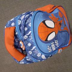 Boekentas - Dylan, ha sido reportado por Centraal magazijn con iLost