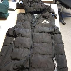 Testmelegítő zwart, amint azt Connexxion Zeeland az iLost segítségével jelentette.