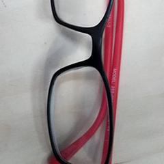 Gafas, ha sido reportado por IKEA Gent con iLost