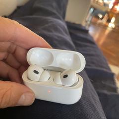 AirPods waarschijnlijk Pro2, iLost-i jakinarazi zaion moduan