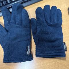 Handskar blauw , thinsulate, rapporterat av VITAZ campus Sint-Niklaas med iLost
