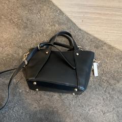 Bag, som rapportert av Gemeente Amsterdam - Bureau Gevonden Voorwerpen ved bruk av iLost