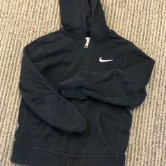 Vestje Zwart nike, as reported by Canisius-Wilhelmina Ziekenhuis using iLost