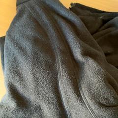 Jaqueta polar, segons ha informat Schönbrunn "Group Center" mitjançant iLost