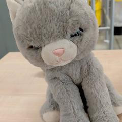 Mazlící hračka, jak nahlášeno IKEA Brest Guipavas pomocí iLost