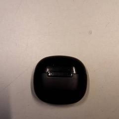 Fejhallgató tok, amint azt Qbuzz ZHN az iLost segítségével jelentette.