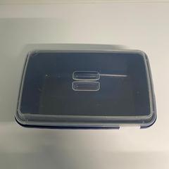 Boîte à déjeuner blueplastic, a été signalé par Vrije Universiteit Brussel (VUB) utilisant iLost