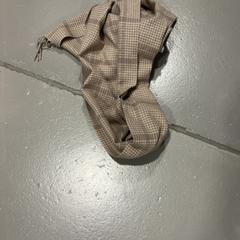 Schal, gemeldet von Fenix über iLost