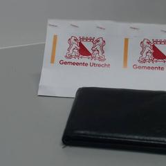 Portefeuille Nguten, a été signalé par Gemeente Utrecht utilisant iLost