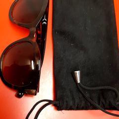 Lunettes, a été signalé par UvA REC utilisant iLost