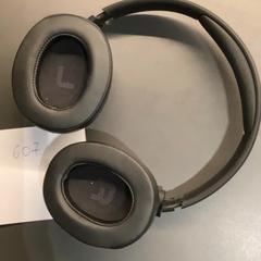 Écouteurs kopfhörer, a été signalé par MEININGER Hotel Bremen Hauptbahnhof utilisant iLost