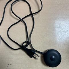 Laddare gevonden 3 dec 2025, rapporterat av DoubleTree by Hilton Rotterdam Centre med iLost