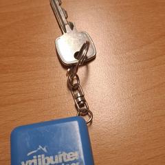 Keys/sleutel, segundo informou a iLost