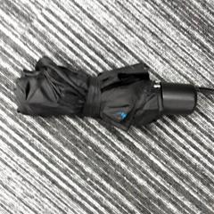 Deštník Zwart, jak nahlášeno Arriva Vechtdallijnen pomocí iLost