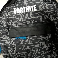 Hátizsák, amint azt Regio Antwerpen - Brussel az iLost segítségével jelentette.