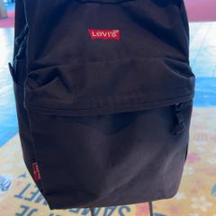 Taška & Batoh rugzak, levi’s, jak nahlášeno Pathé Nijmegen pomocí iLost