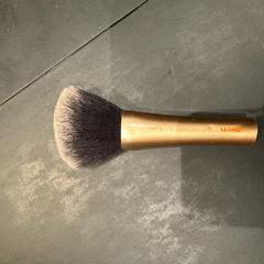 Makeup kwast, som rapportert av Van der Valk Hotel Wolvega Heerenveen ved bruk av iLost