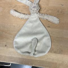 ぬいぐるみ がiLostで IKEA Amersfoort によって報告されました