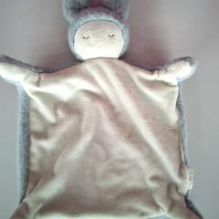 Plyšová facka, jak nahlášeno Twisto pomocí iLost