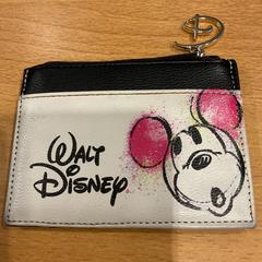 Portefeuille Pini, a été signalé par Gemeente Amsterdam utilisant iLost