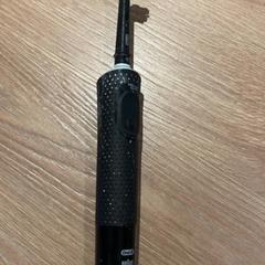 Escova de dentes elétrica, como reportado por Van der Valk Hotel Eindhoven - Best utilizando o iLost