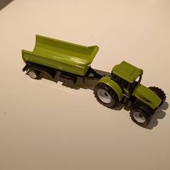 شخصيات الأكشن والدمى والحيوانات المحشوة والدمى Speelgoed auto، كما تم الإبلاغ عنه بواسطة IKEA Groningen عبر iLost
