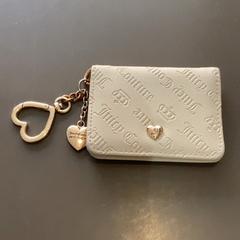 Cartera, segons ha informat MEININGER Hotel Berlin "Mitte" Humboldthaus mitjançant iLost