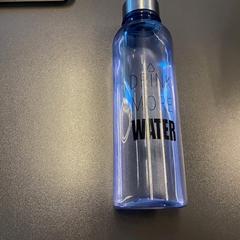 Waterfles, ha sido reportado por Gebo Tours con iLost