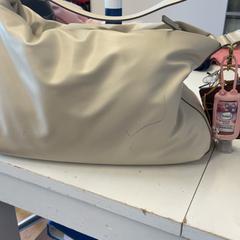 Bourse, a été signalé par GVB utilisant iLost