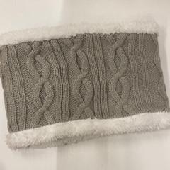 Escalfador de coll, segons ha informat IKEA神戸 mitjançant iLost