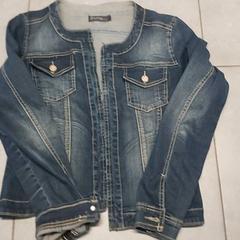 Clothing - Jeansjas, as reported by Centraal magazijn using iLost